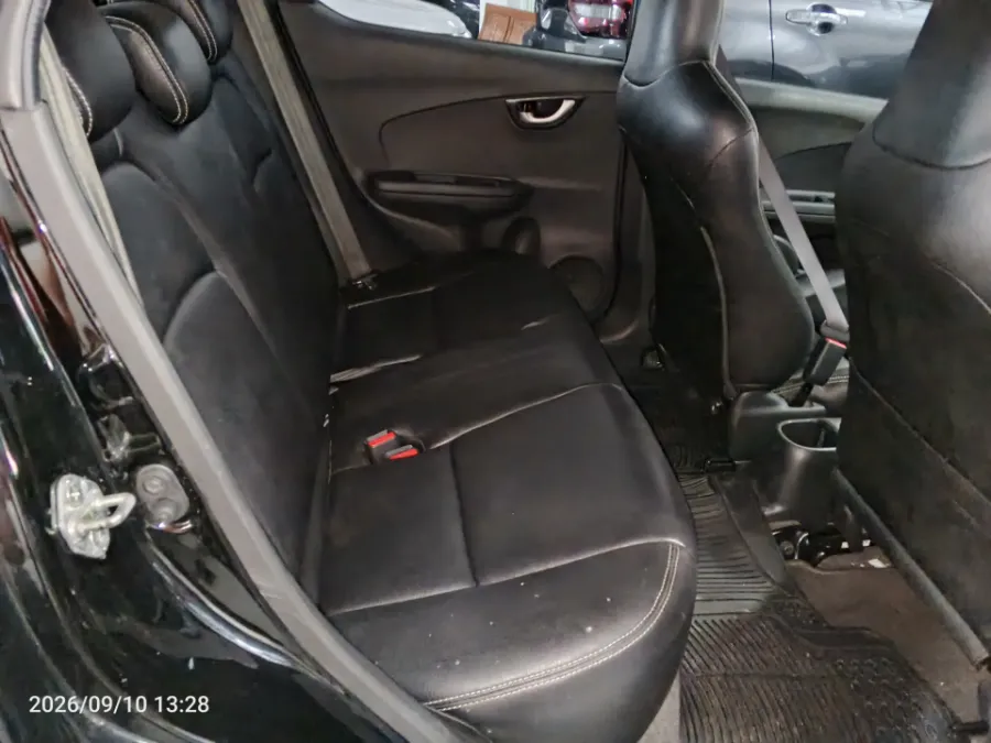Foto Mobil Bekas Kabin Belakang Honda Brio 1.2 Satya E tahun 2021