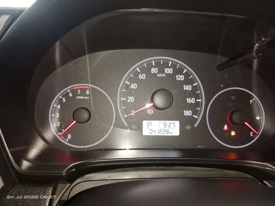 Foto Mobil Bekas Odometer Honda Brio 1.2 Satya E tahun 2021