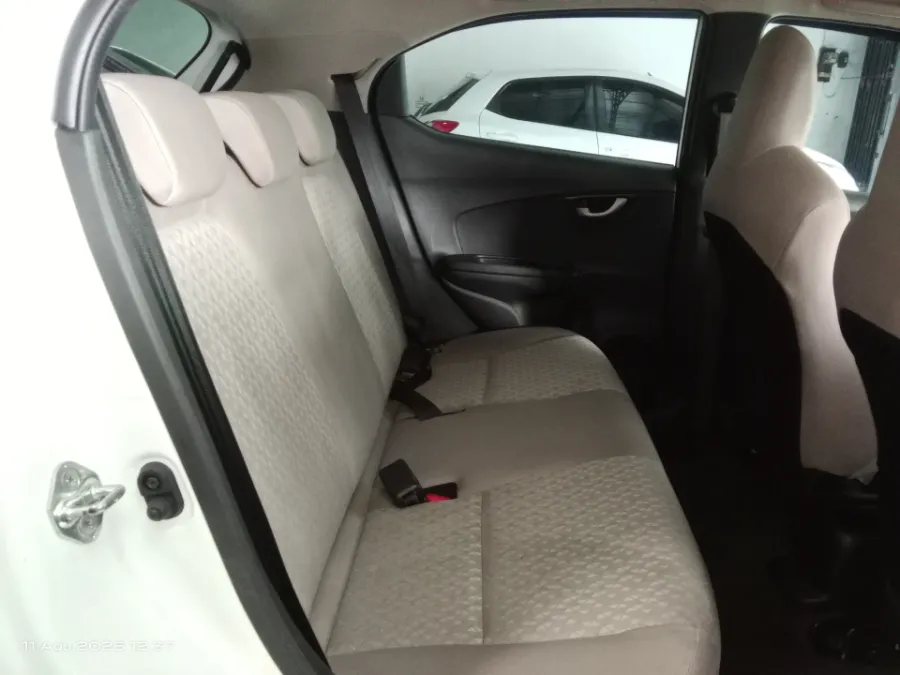 Foto Mobil Bekas Kabin Belakang Honda Brio 1.2 Satya E tahun 2022