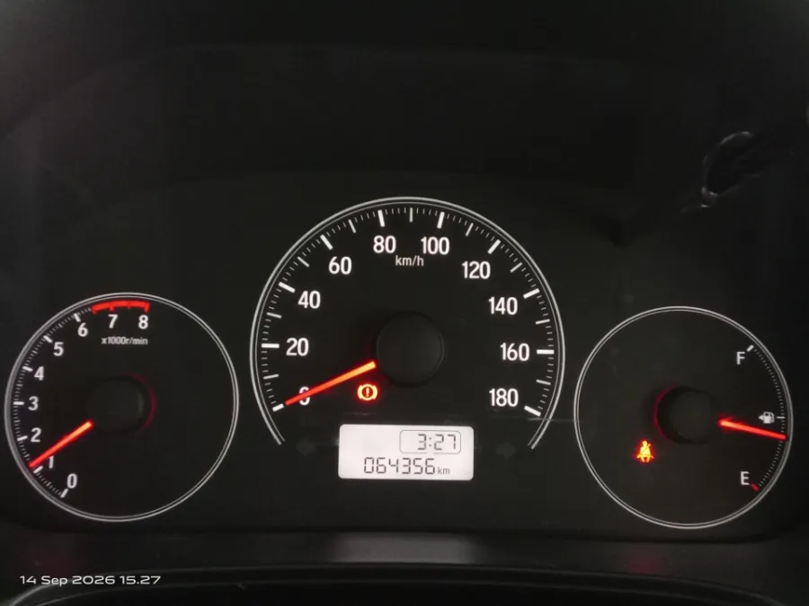 Foto Mobil Bekas Odometer Honda Brio 1.2 Satya E tahun 2022