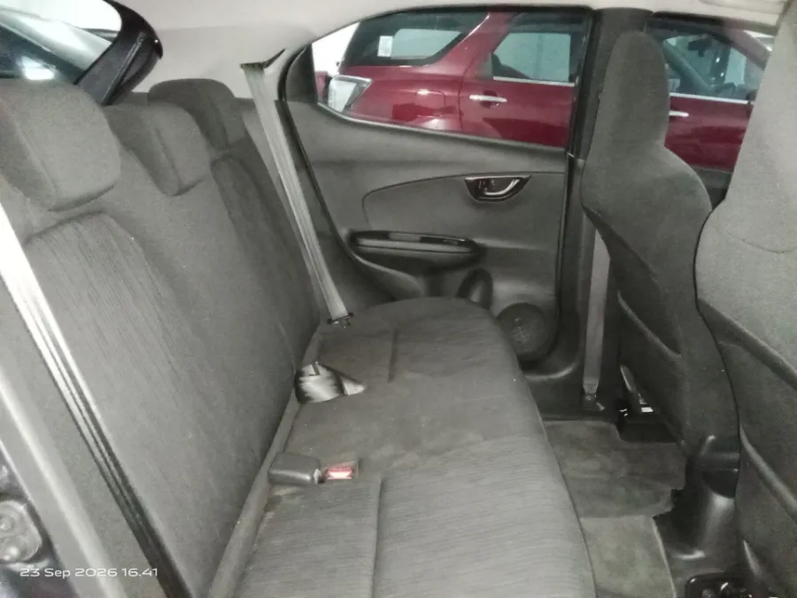 Foto Mobil Bekas Kabin Belakang Honda Brio 1.2 Satya E tahun 2023