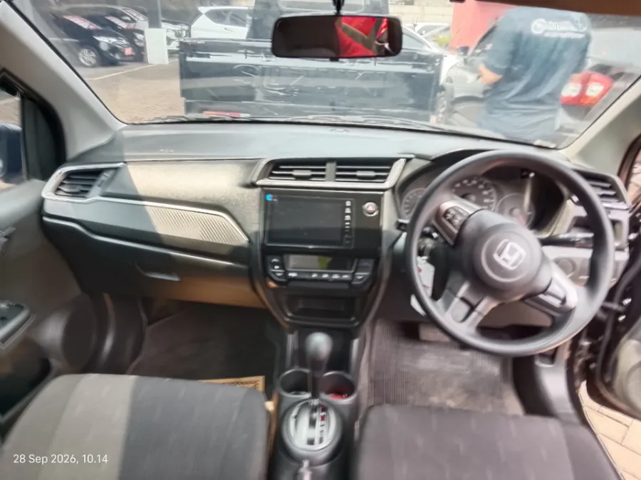 Foto Mobil Bekas Dashboard Honda Brio 1.2 Satya E tahun 2024