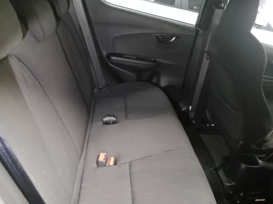 Foto Mobil Bekas Kabin Belakang Honda Brio 1.2 Satya E tahun 2024
