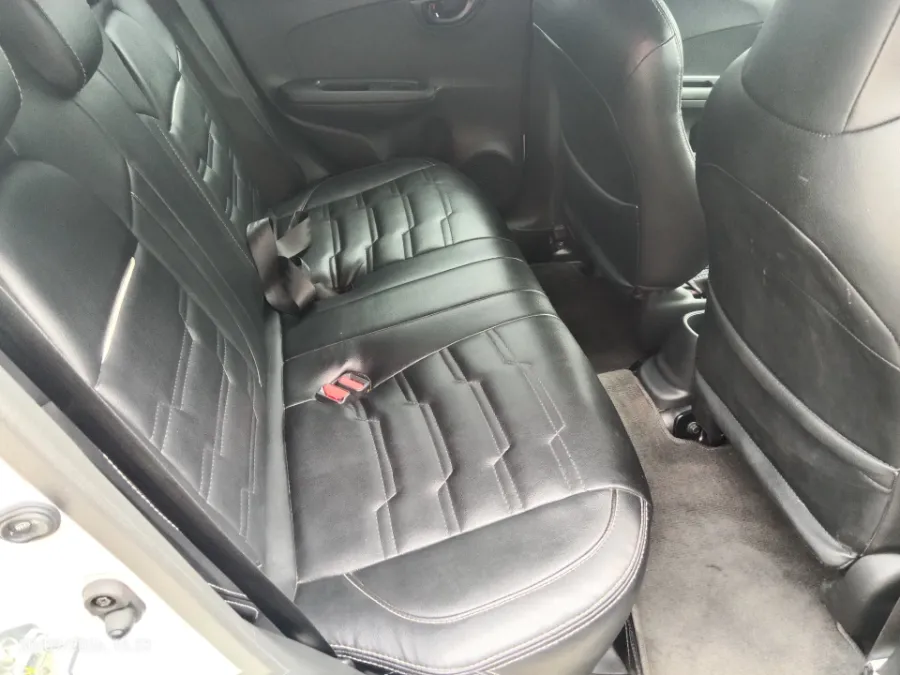 Foto Mobil Bekas Kabin Belakang Honda Brio 1.2 Satya E tahun 2024