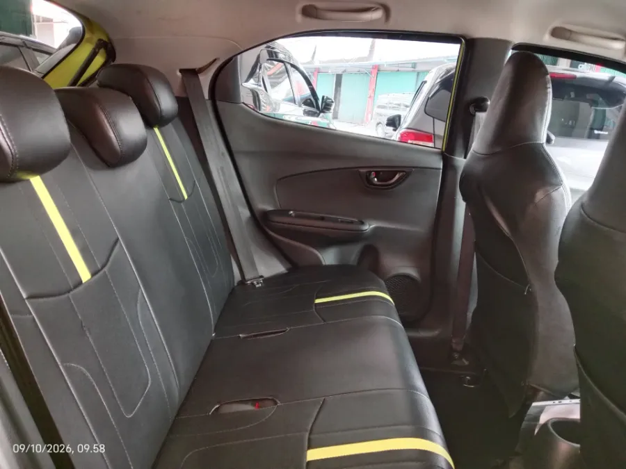 Foto Mobil Bekas Kabin Belakang Honda Brio 1.2 Satya E tahun 2024