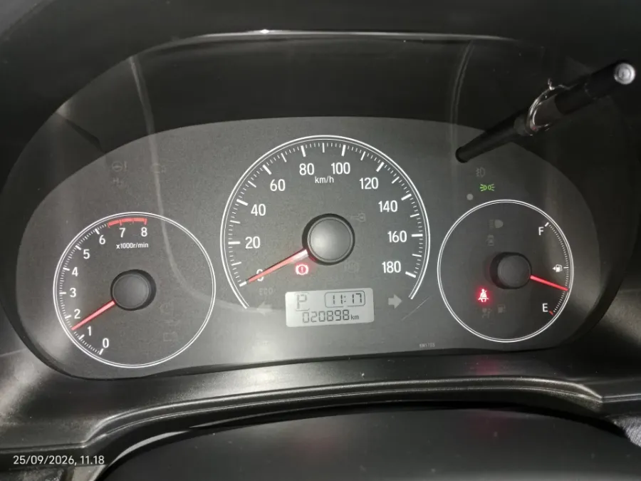 Foto Mobil Bekas Odometer Honda Brio 1.2 Satya E tahun 2024