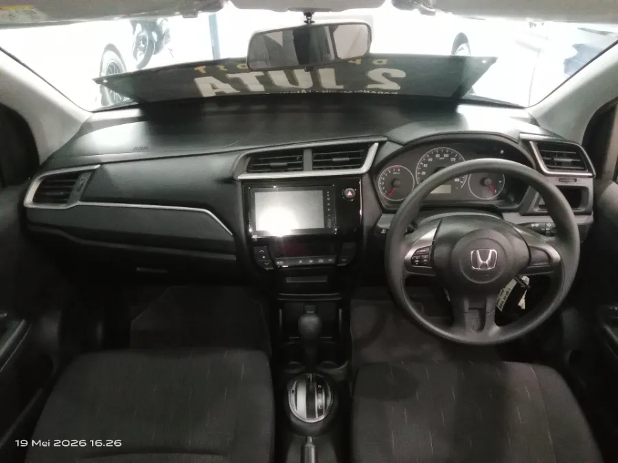Foto Mobil Bekas Dashboard Honda Brio 1.2 Satya E tahun 2025