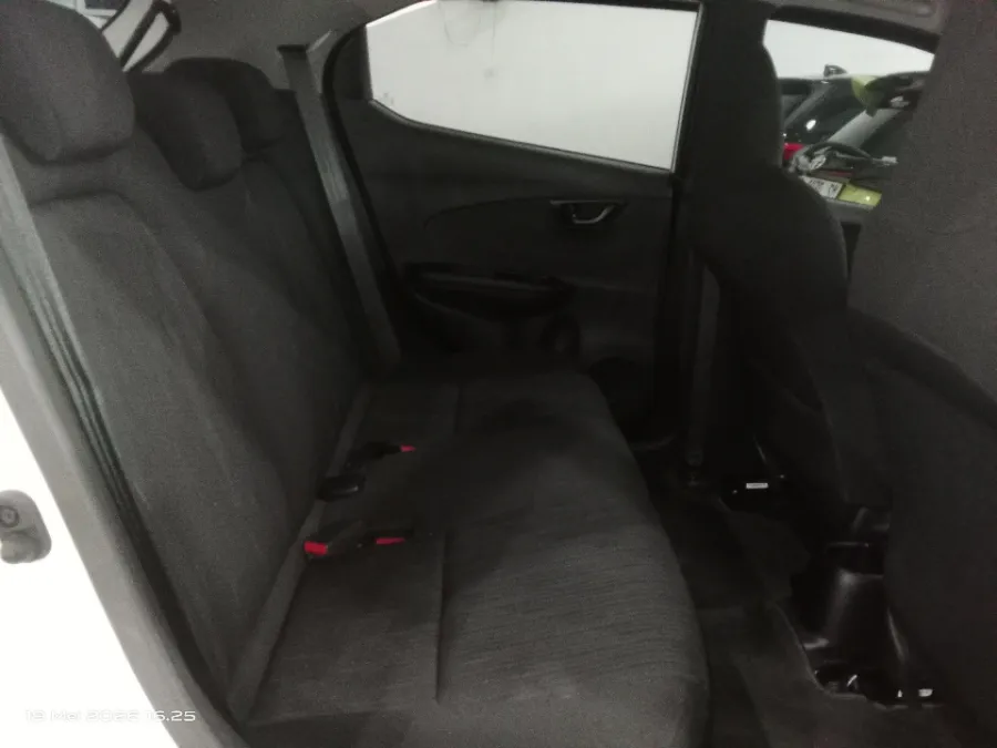 Foto Mobil Bekas Kabin Belakang Honda Brio 1.2 Satya E tahun 2025