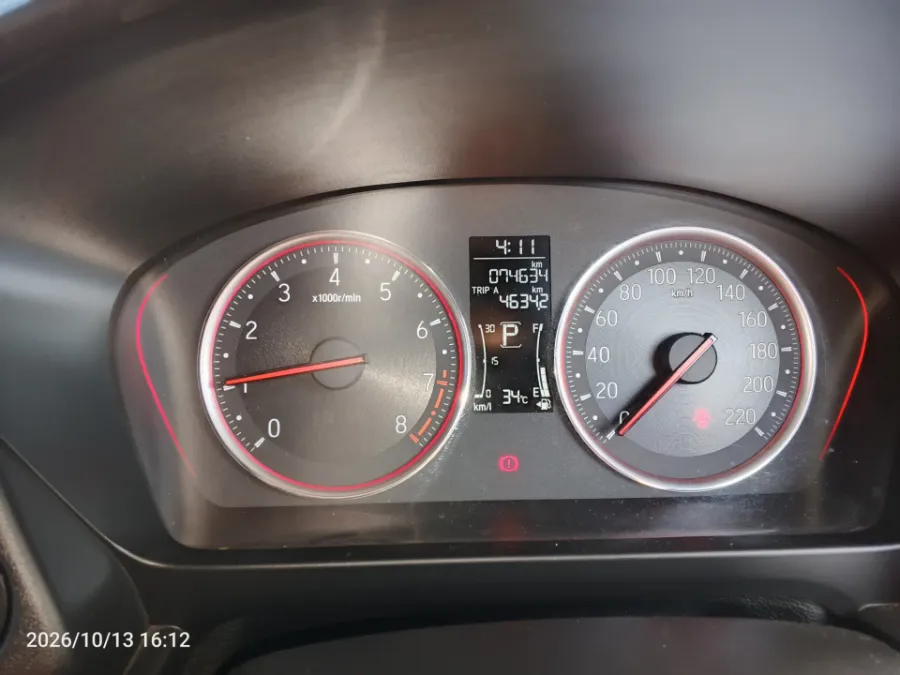 Foto Mobil Bekas Odometer Honda City 1.5 tahun 2021