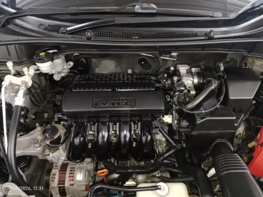 Foto Mobil Bekas Mesin Honda City 1.5 E tahun 2017