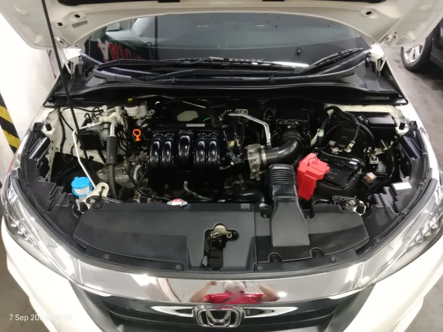 Foto Mobil Bekas Mesin Honda City 1.5 E tahun 2022