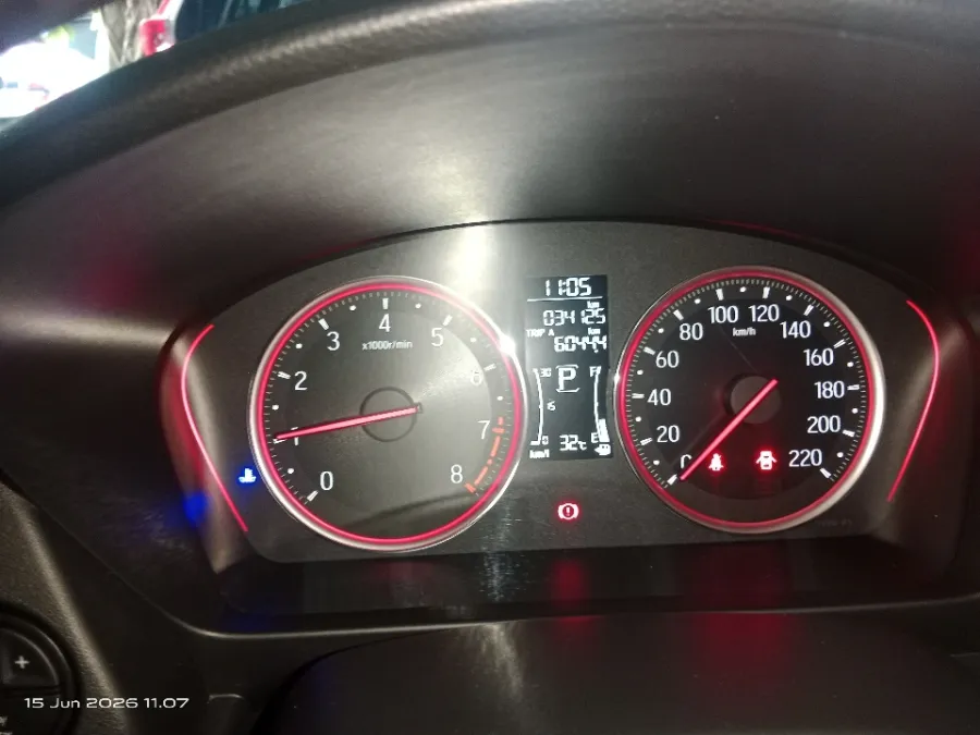 Foto Mobil Bekas Odometer Honda City 1.5 RS tahun 2023