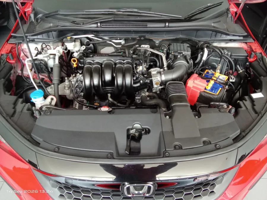 Foto Mobil Bekas Mesin Honda City 1.5 RS Hatchback tahun 2021