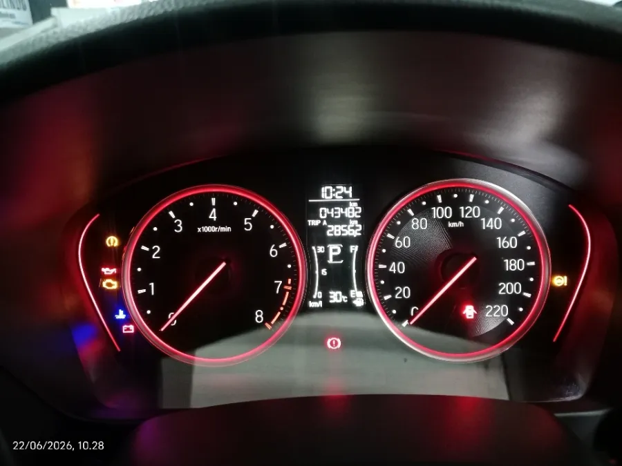 Foto Mobil Bekas Odometer Honda City 1.5 RS Hatchback tahun 2021