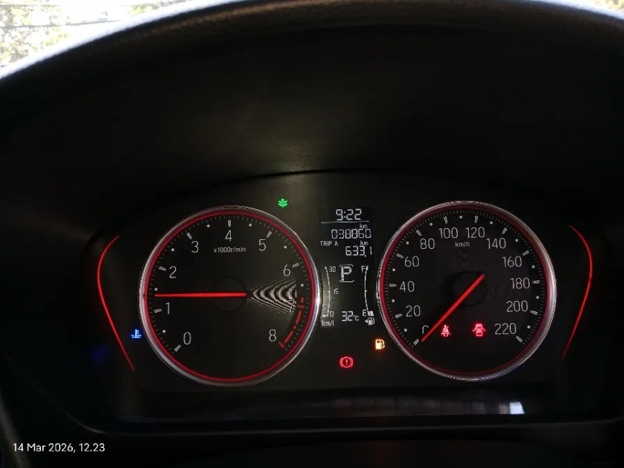 Foto Mobil Bekas Odometer Honda City 1.5 RS Hatchback tahun 2021