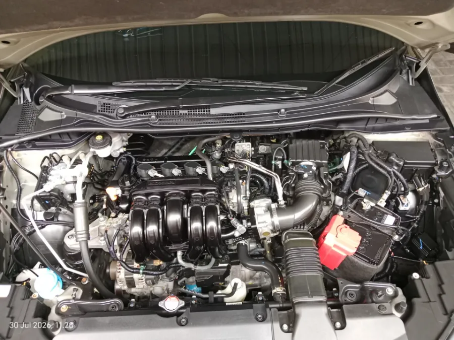 Foto Mobil Bekas Mesin Honda City 1.5 RS Hatchback tahun 2022