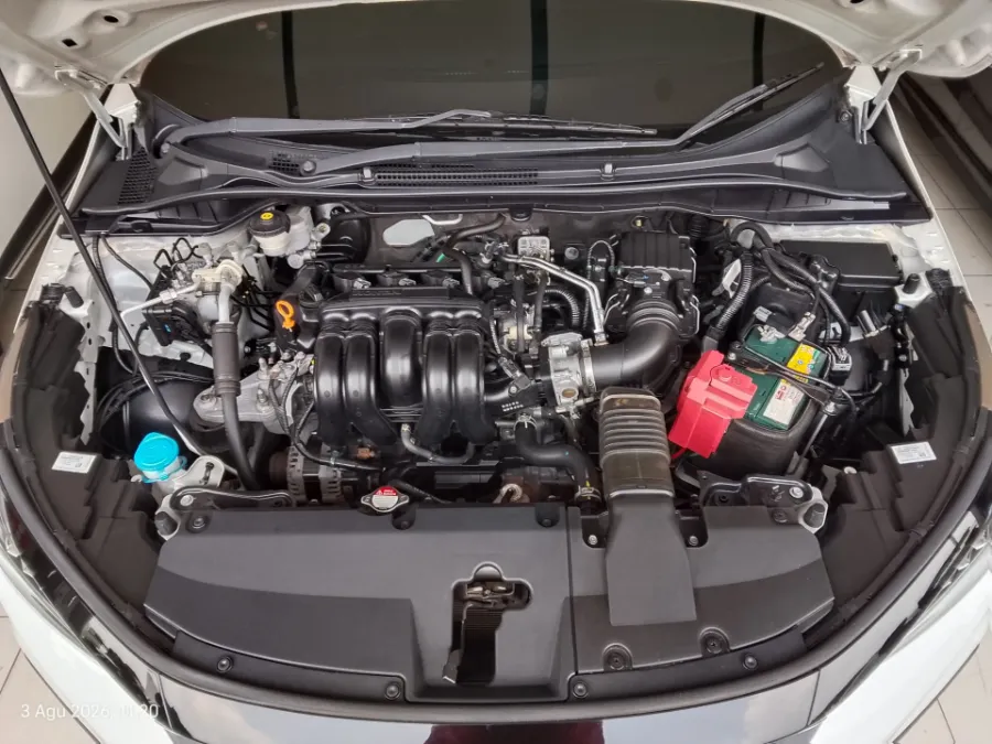 Foto Mobil Bekas Mesin Honda City 1.5 RS Hatchback tahun 2022