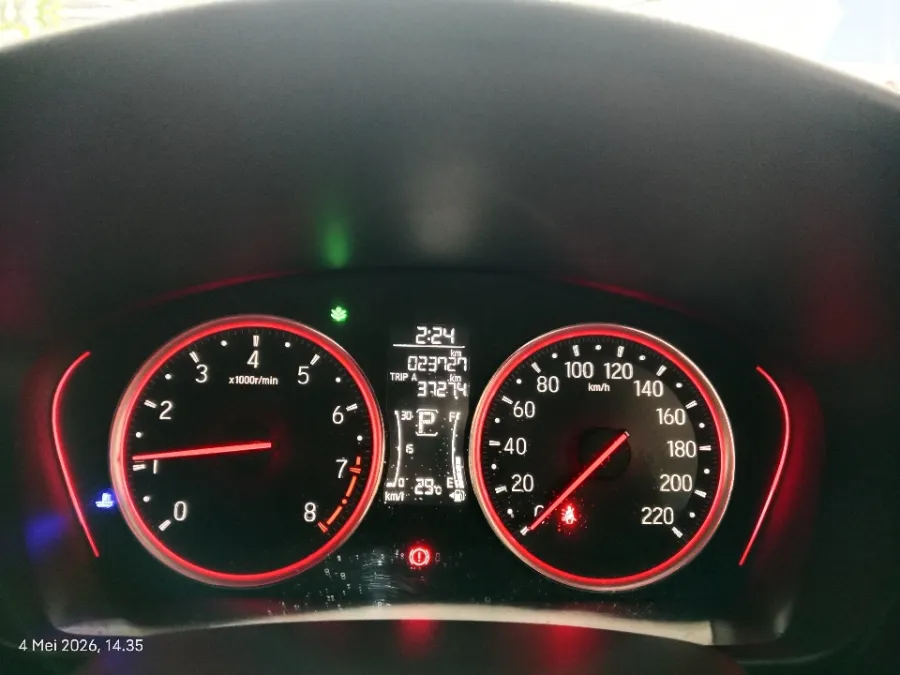 Foto Mobil Bekas Odometer Honda City 1.5 RS Hatchback tahun 2022
