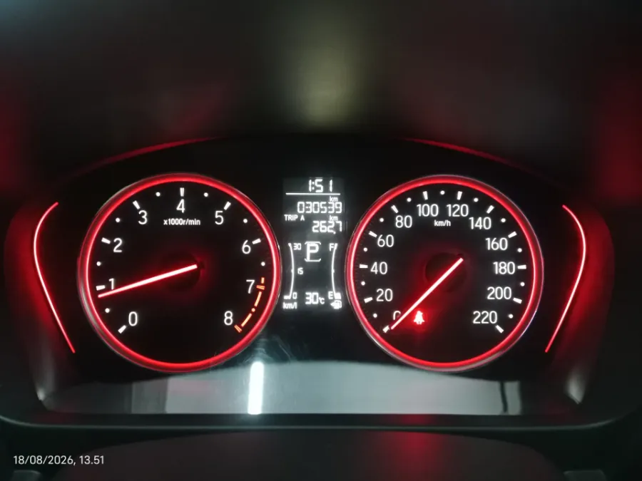 Foto Mobil Bekas Odometer Honda City 1.5 RS Hatchback tahun 2022