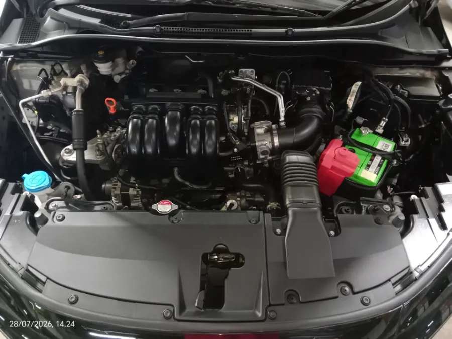 Foto Mobil Bekas Mesin Honda City 1.5 RS Hatchback tahun 2023