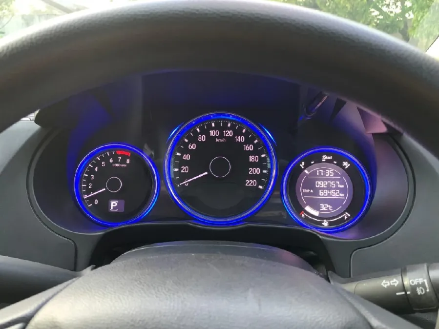 Foto Mobil Bekas Odometer Honda City 1.5 S tahun 2014