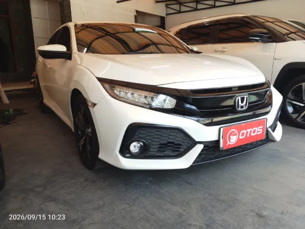 2018 Honda Civic 1.5 E - Foto 1 dari 6