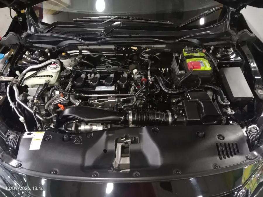 Foto Mobil Bekas Mesin Honda Civic 1.5 E tahun 2018