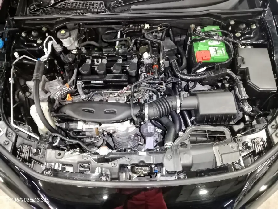 Foto Mobil Bekas Mesin Honda Civic 1.5 RS tahun 2022
