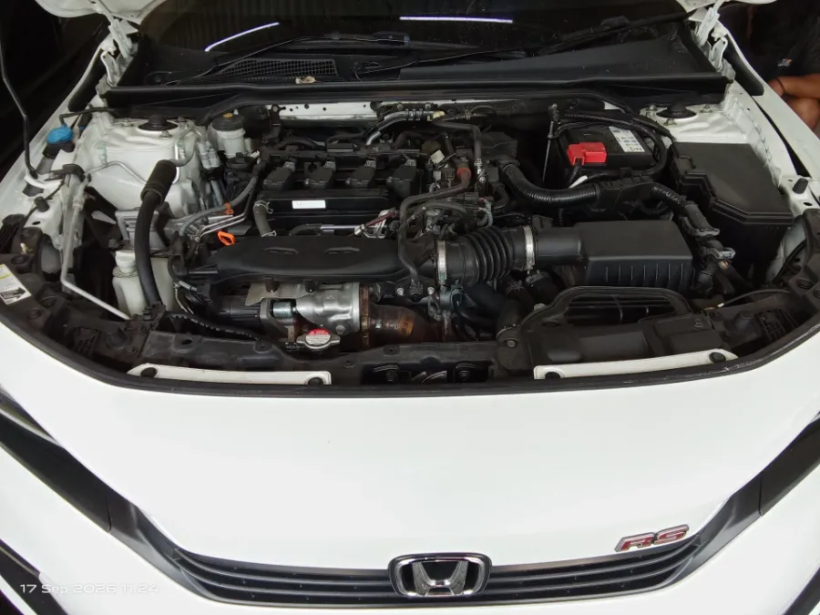 Foto Mobil Bekas Mesin Honda Civic 1.5 RS tahun 2022
