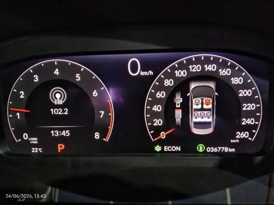 Foto Mobil Bekas Odometer Honda Civic 1.5 RS tahun 2022