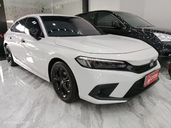 2023 Honda Civic 1.5 RS - Foto 1 dari 6