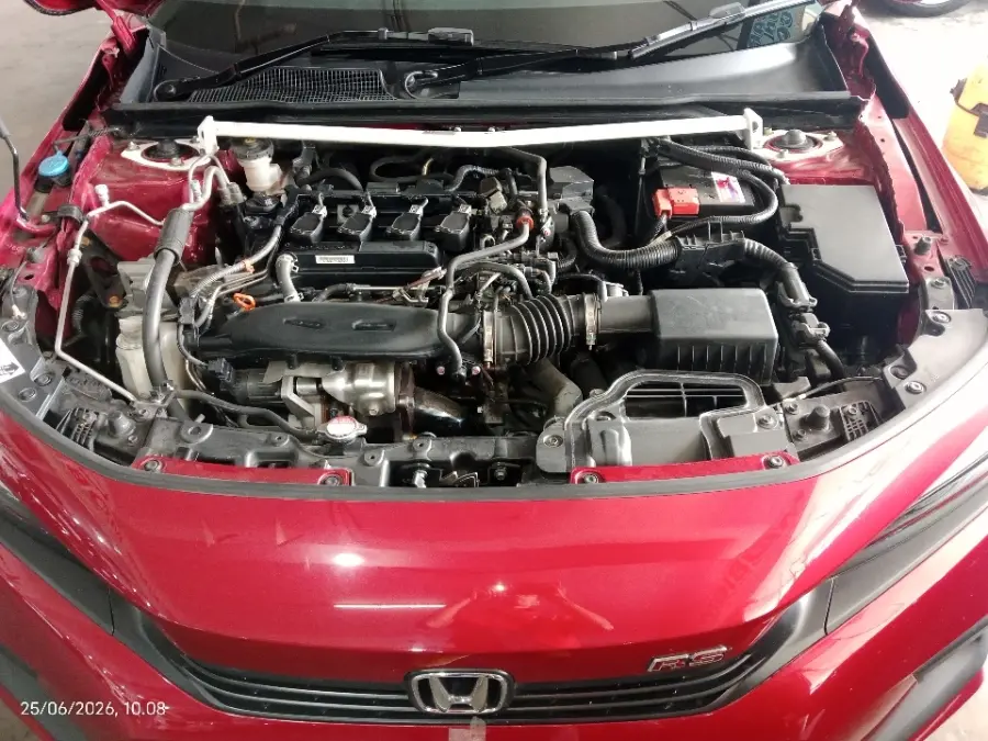 Foto Mobil Bekas Mesin Honda Civic 1.5 RS tahun 2023