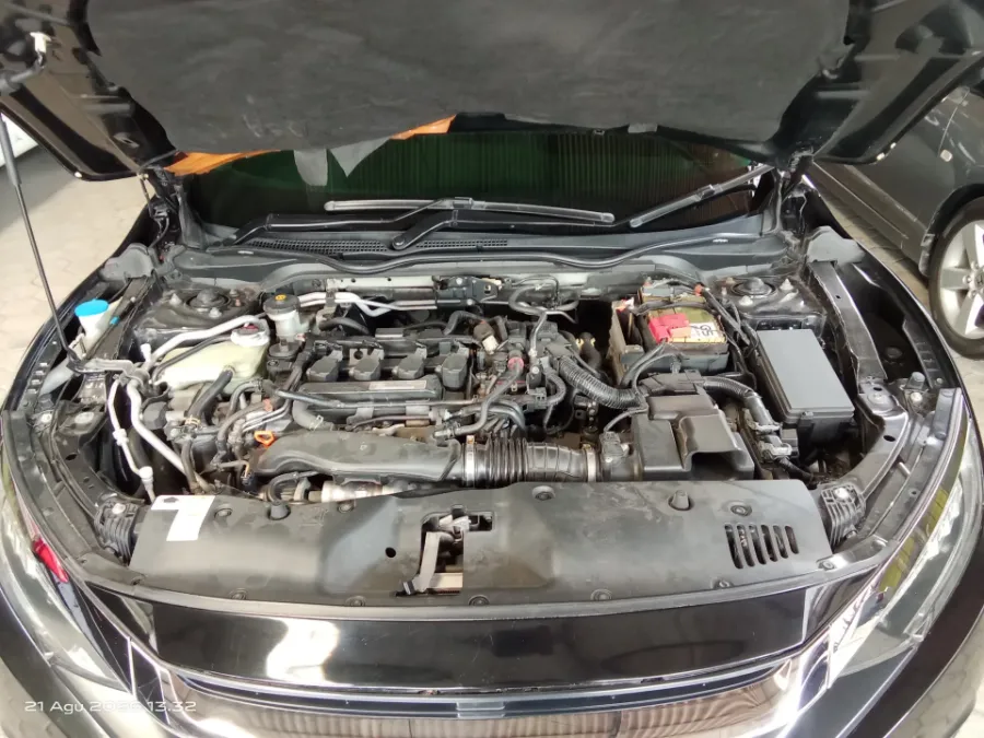 Foto Mobil Bekas Mesin Honda Civic 1.5 Turbo tahun 2016