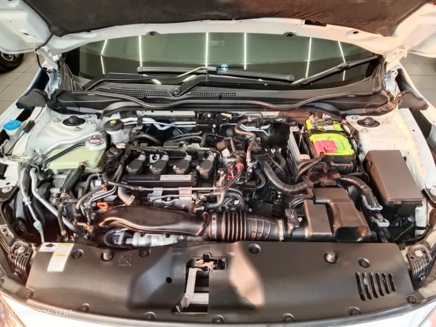 Foto Mobil Bekas Mesin Honda Civic 1.5 Turbo tahun 2016