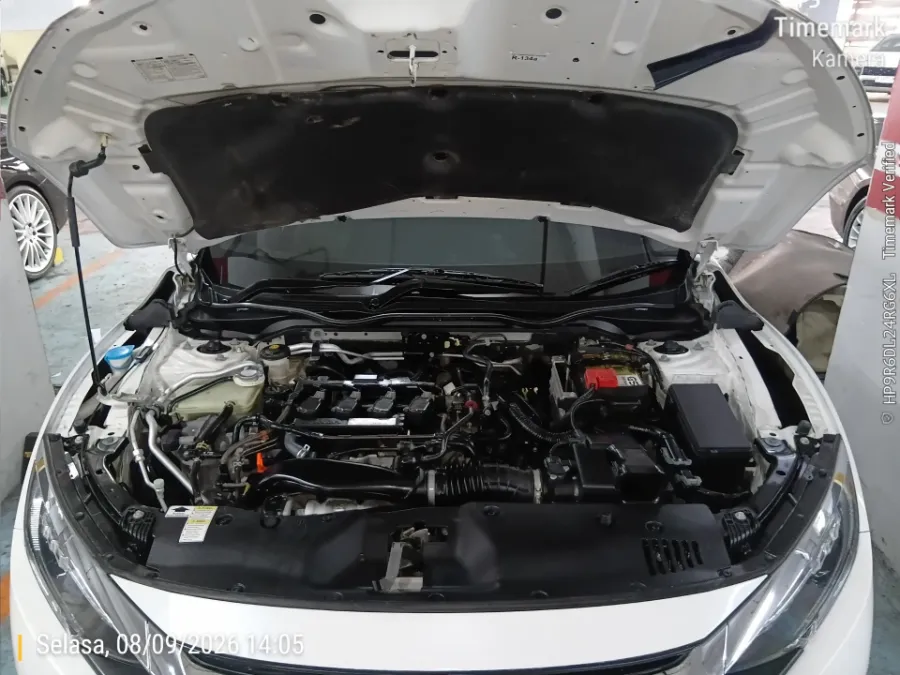 Foto Mobil Bekas Mesin Honda Civic 1.5 Turbo tahun 2016