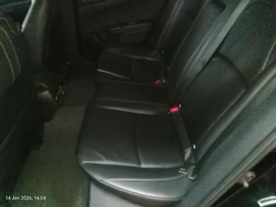 Foto Mobil Bekas Kabin Belakang Honda Civic 1.5 Turbo tahun 2018
