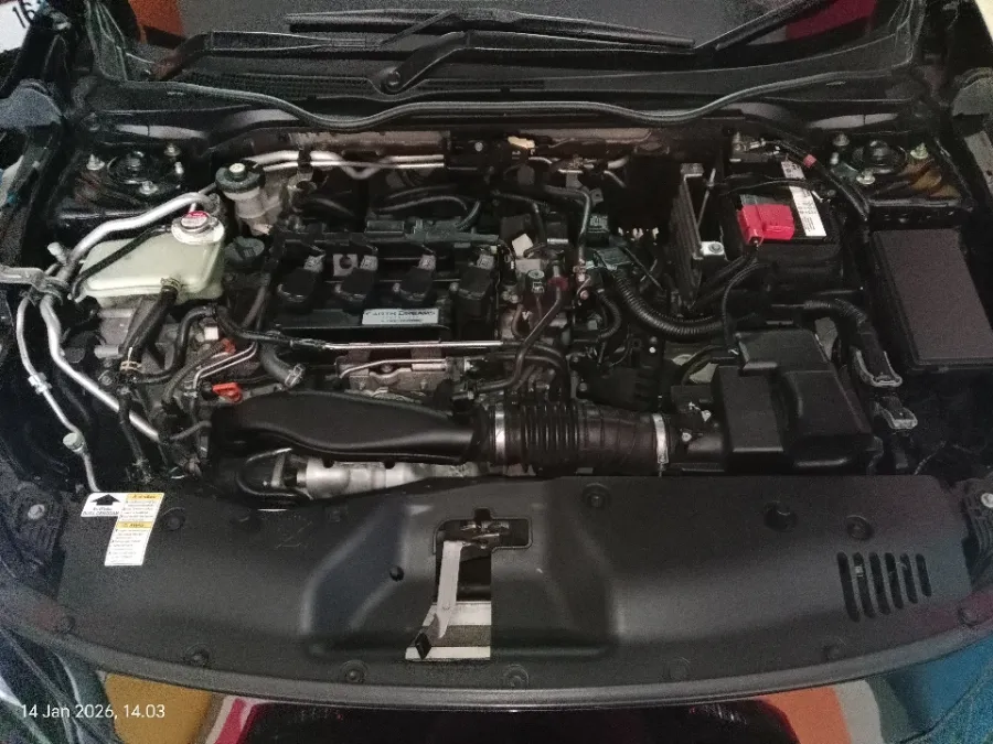 Foto Mobil Bekas Mesin Honda Civic 1.5 Turbo tahun 2018