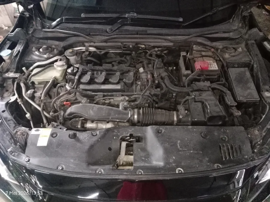 Foto Mobil Bekas Mesin Honda Civic 1.5 Turbo tahun 2018