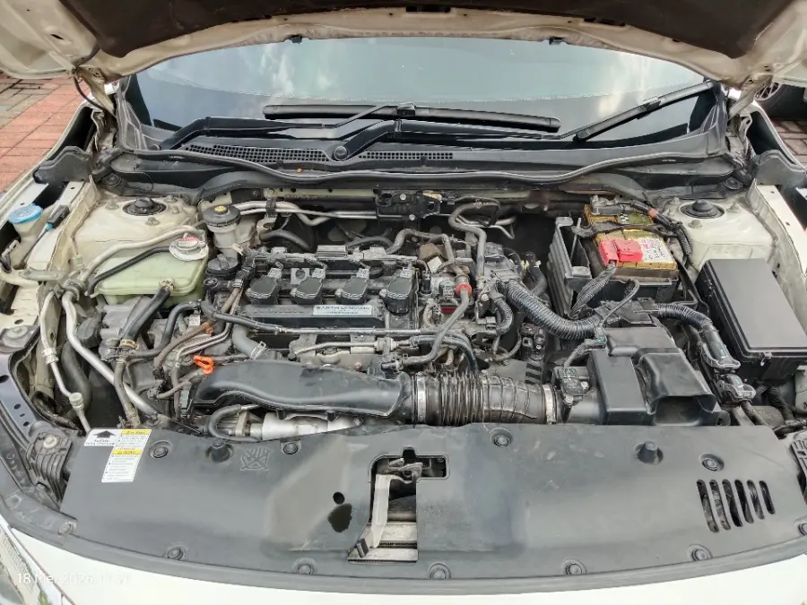 Foto Mobil Bekas Mesin Honda Civic 1.5 Turbo tahun 2018