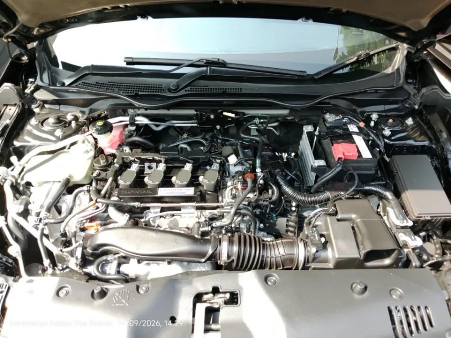 Foto Mobil Bekas Mesin Honda Civic 1.5 Turbo tahun 2019