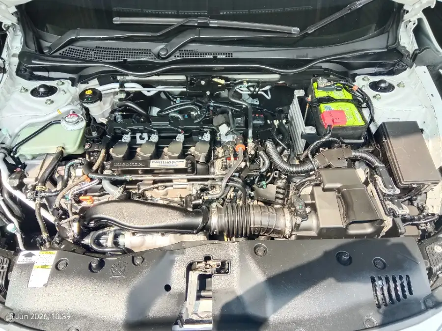 Foto Mobil Bekas Mesin Honda Civic 1.5 Turbo tahun 2020
