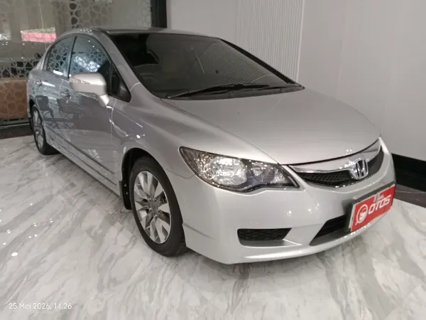 2014 Honda Civic 1.8 FD - Foto 1 dari 6