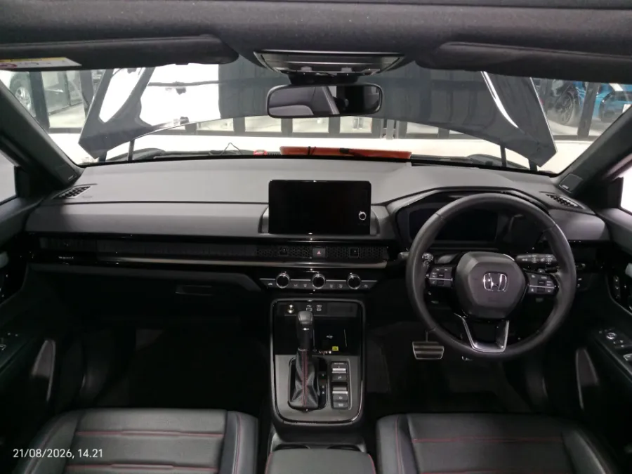 Foto Mobil Bekas Dashboard Honda CR-V 1.5 tahun 2023