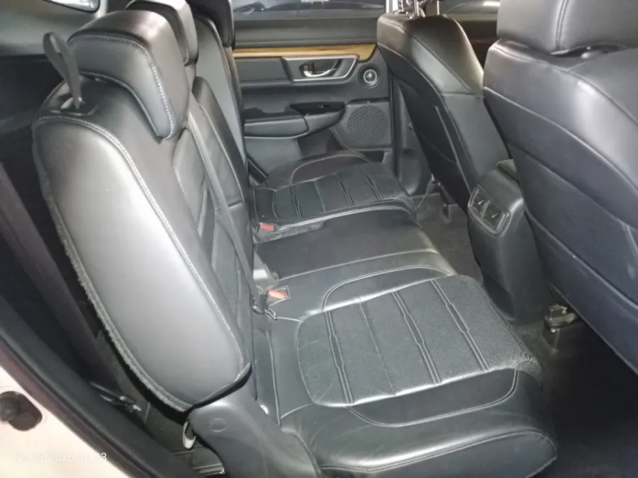 Foto Mobil Bekas Kabin Belakang Honda CR-V 1.5 Prestige tahun 2018