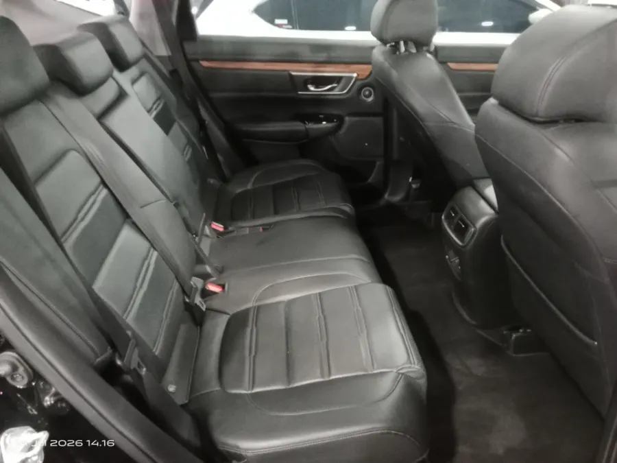 Foto Mobil Bekas Kabin Belakang Honda CR-V 1.5 Prestige tahun 2021