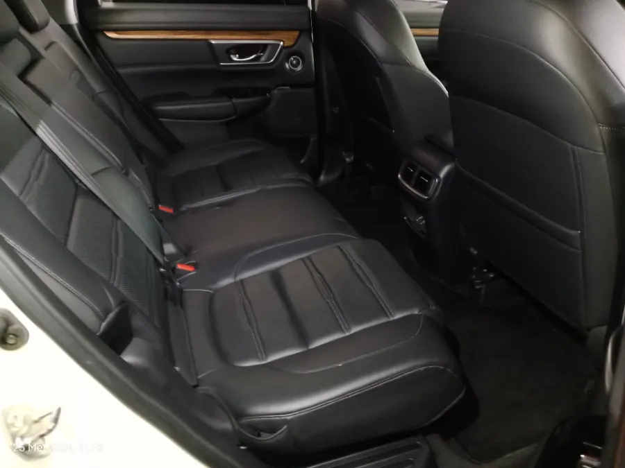 Foto Mobil Bekas Kabin Belakang Honda CR-V 1.5 Prestige tahun 2022