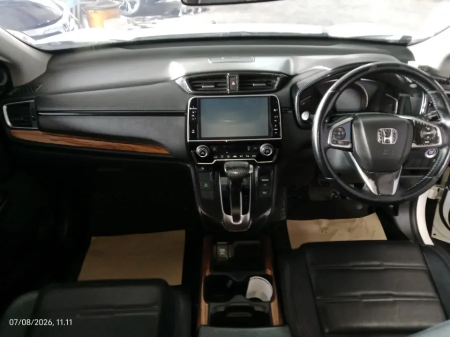 Foto Mobil Bekas Dashboard Honda CR-V 1.5 Turbo tahun 2017