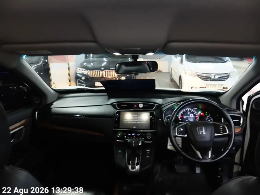 Foto Mobil Bekas Dashboard Honda CR-V 1.5 Turbo tahun 2018