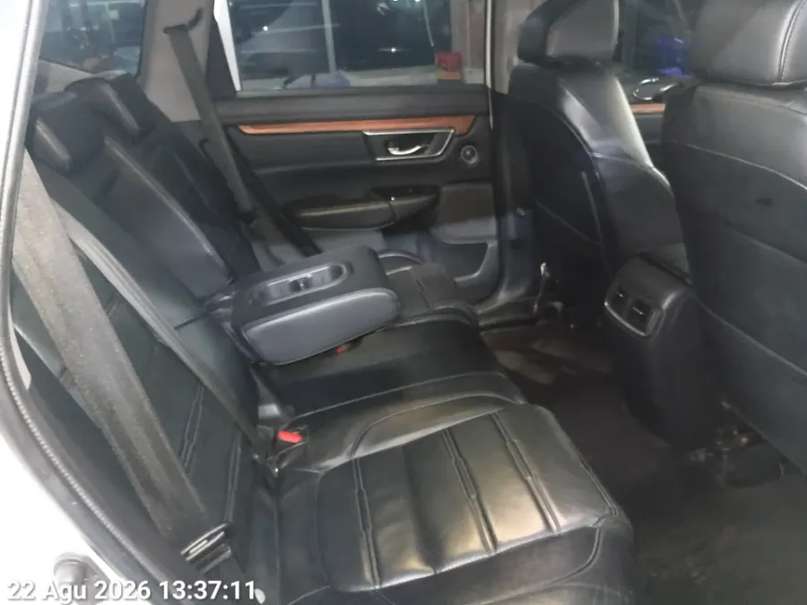 Foto Mobil Bekas Kabin Belakang Honda CR-V 1.5 Turbo tahun 2018