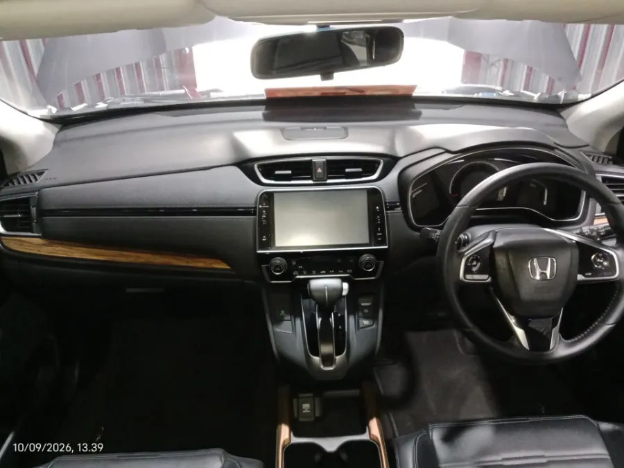 Foto Mobil Bekas Dashboard Honda CR-V 1.5 Turbo tahun 2019